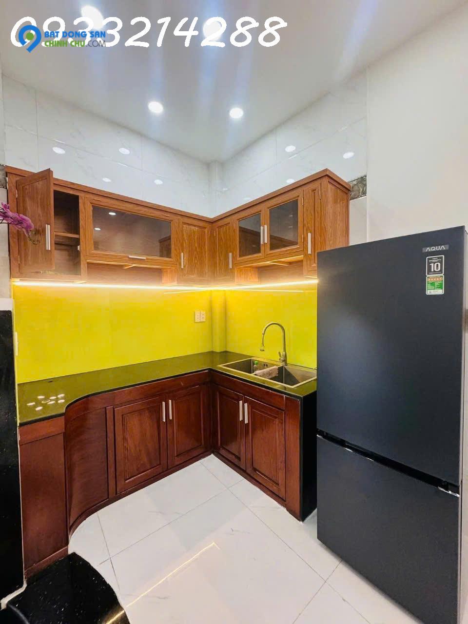 BÁN NHÀ MẶT TIỀN ĐƯỜNG 13 BÌNH TÂN, DIỆN TÍCH 75M2, 2 TẦNG, 3 PHÒNG NGỦ, GIÁ CHỈ 7.3 TỶ - SỔ HỒNG RIÊNG!