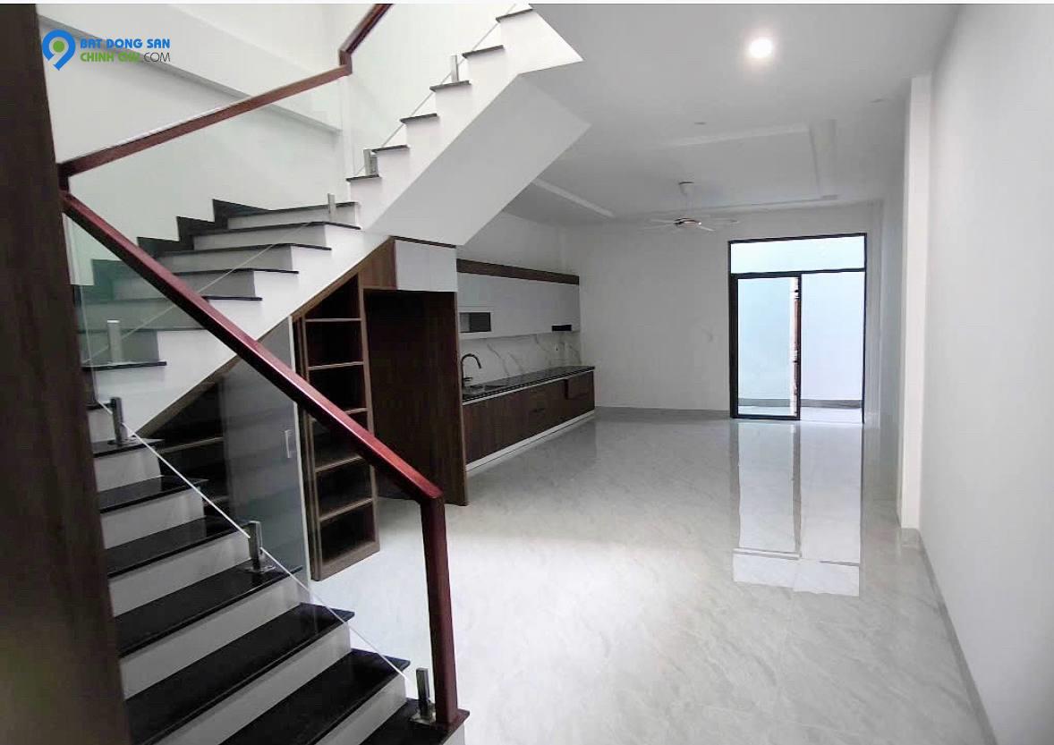 BÁN NHÀ MỚI XÂY 3 TẦNG GẦN BIỂN VĨNH PHƯỚC NHA TRANG