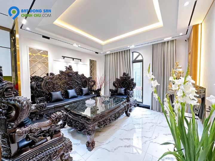 BÁN NHÀ PHÂN LÔ – 6 TẦNG NGUYỄN VĂN CỪ, Ô TÔ TRÁNH, DT: 65M, GIÁ : 15,9 TỶ