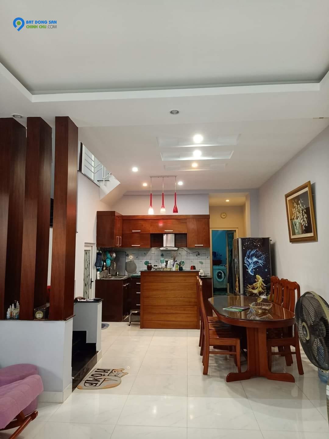 BÁN NHÀ  QUẬN 10, HẺM 12M XE HƠI QUAY ĐẦU, 78M2 GIÁ 16.5 TỶ