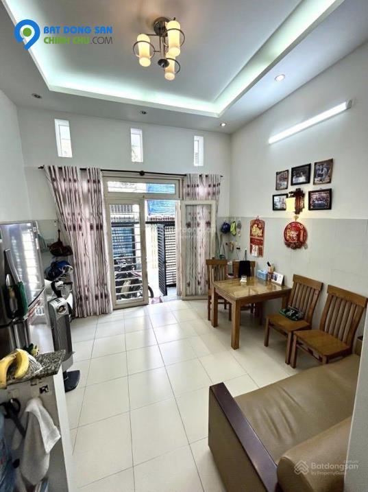 BÁN NHÀ RIÊNG 20M RA MẶT ĐƯỜNG HUỲNH TẤN PHÁT - DT: 60M2 - 3 TẦNG - TÂN THUẬN ĐÔNG - QUẬN 7 - GIÁ NHỈNH 7 TỶ
