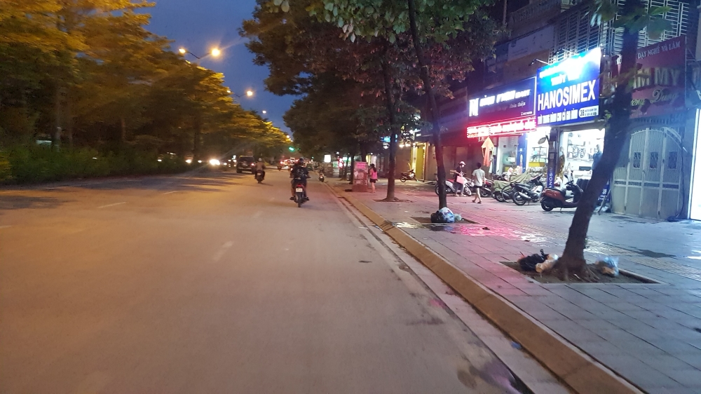 Bán 200m2 mặt phố Nguyễn Khánh Toàn Quan Hoa Cầu Giấy 50 tỷ.