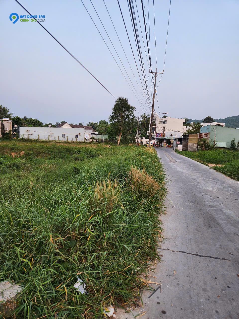 Bán 5500m đất mặt tiền Dương Đông, Phú Quốc