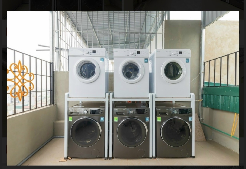 Bán CCMN Triều Khúc 8 tầng thang máy 60m2, 21PKK full nội thất giá chỉ 10xxx tỷ. Lh 0978810369