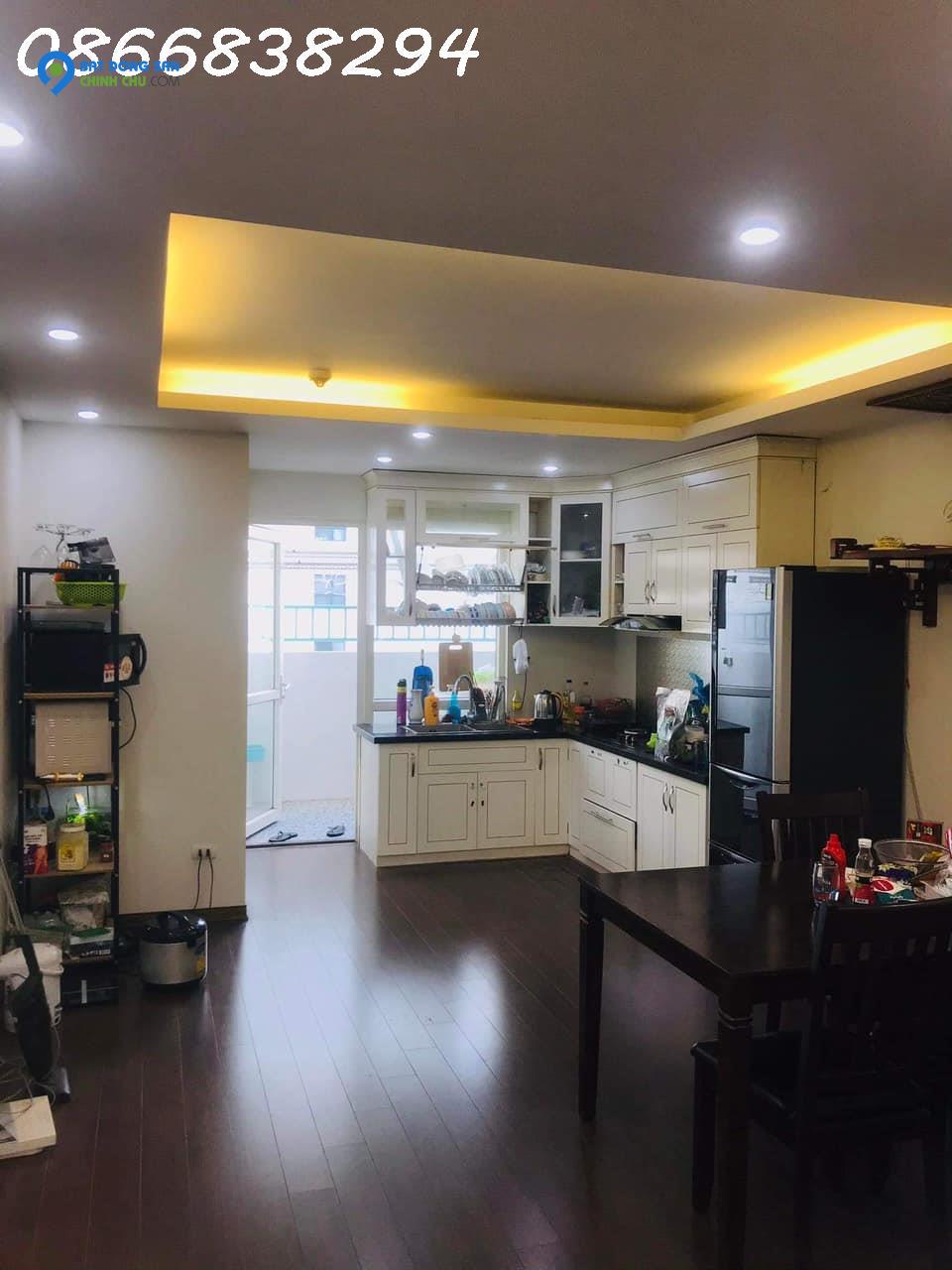 Bán Căn Hộ VC7 Housing Complex 136 Hồ Tùng Mậu 91m giá chỉ 3.35 tỷ