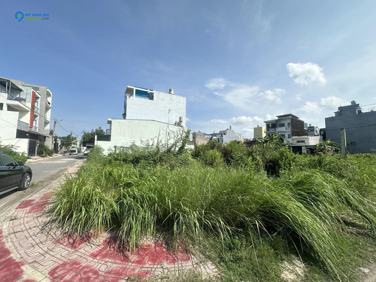 Bán Đất Biệt Thự 305M² – Đường 41 Gò Cát, Phú Hữu, TP. Thủ Đức