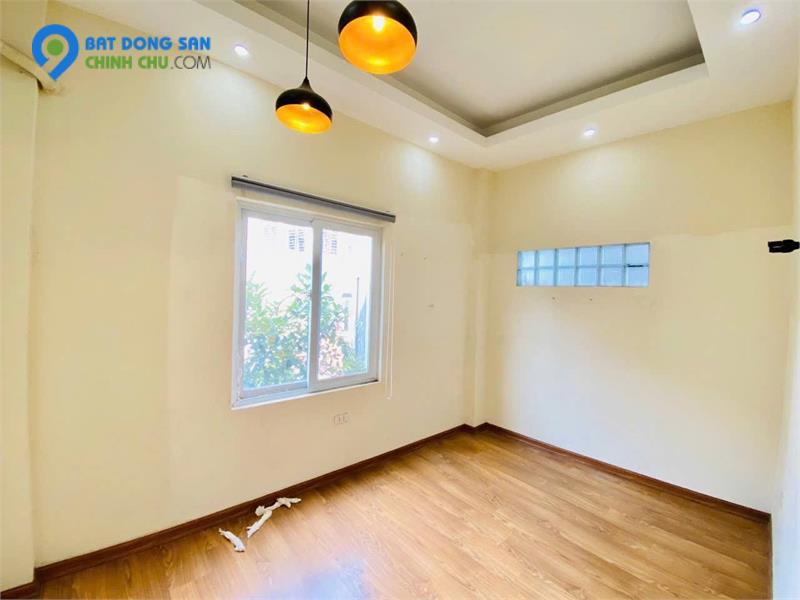 Bán Nhà 4 Tầng An Dương Vương – Tây Hồ – 42m², MT 4.2m – Ô Tô Đỗ Cửa – Chỉ 8.7 Tỷ!