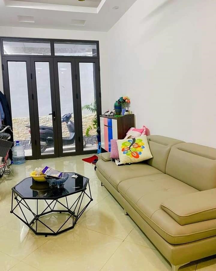 Bán Nhà 4 Tầng Phố Xã Đàn Trung Tâm Quận Đống Đa, Giá Nhỉnh 3 Tỷ.