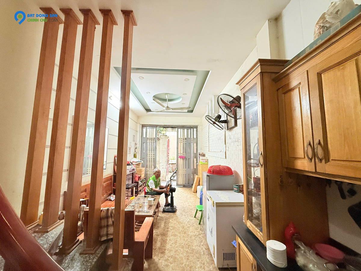 Bán Nhà 6 Tầng Hồ Tây - 2 Mặt Thoáng - Gần Phố - Gần Hồ Tây