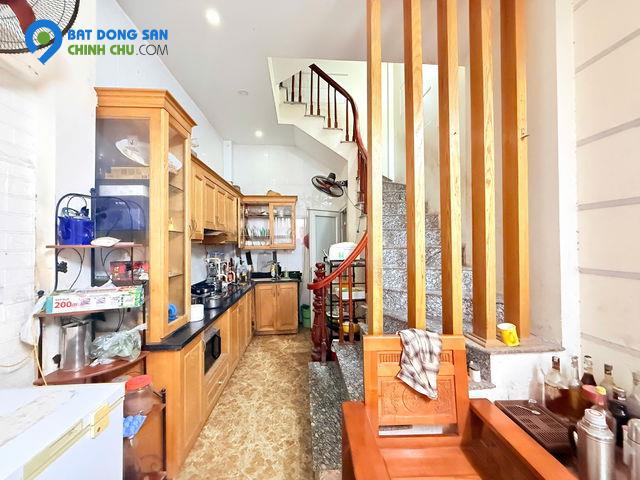 Bán Nhà 6 Tầng Hồ Tây - 2 Mặt Thoáng - Gần Phố - Gần Hồ Tây