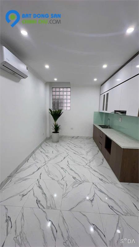 Bán Nhà 6 Tầng Thang Máy 47m², 9 Phòng Full Nội Thất, Trung Tâm Ba Đình - Giá Chỉ 11.3 Tỷ!