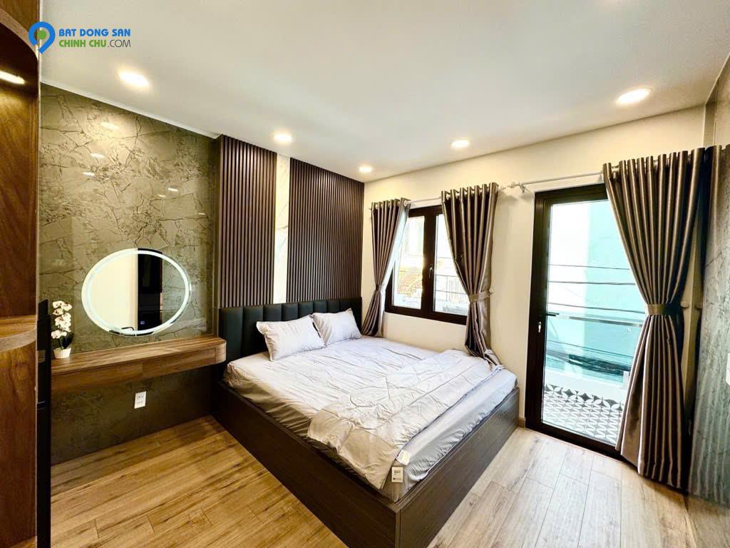 Bán Nhà Hẻm Huỳnh Tấn Phát Q7, 4 Tầng, 4PN, 56m2, Giá Chỉ 7.6 Tỷ, Sổ Đỏ!