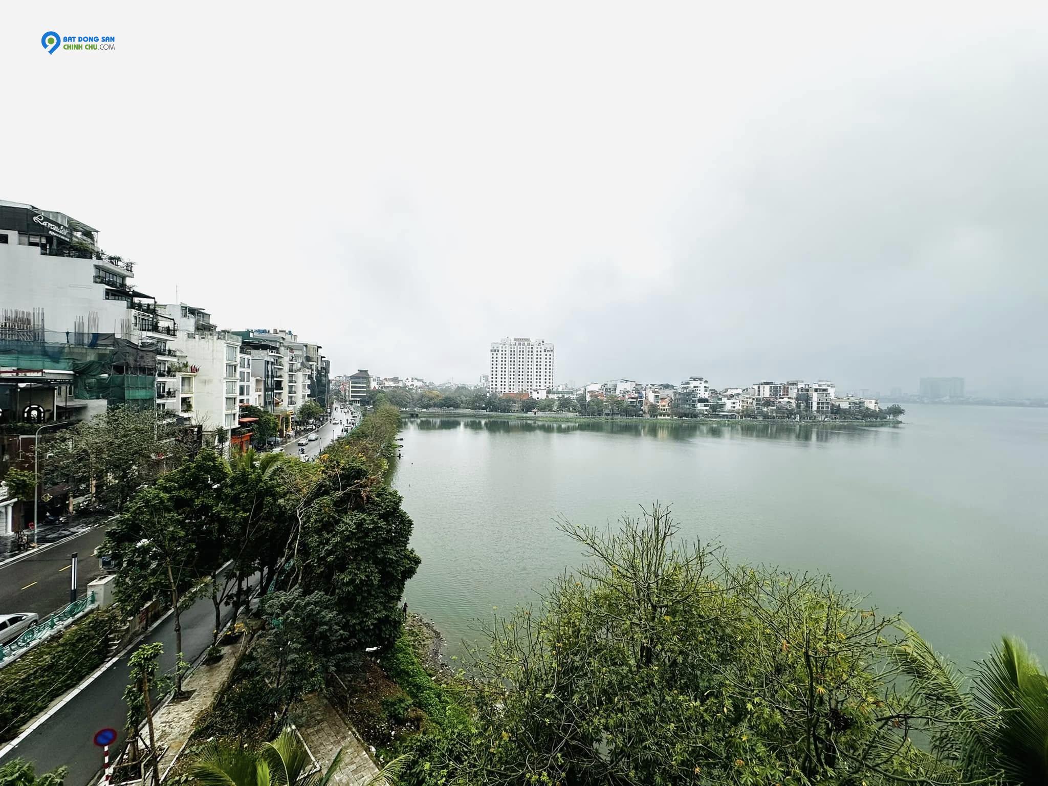 Bán Nhà Mặt Phố Quận Tây Hồ , 200m2 , 6 Tầng , Mặt tiền 8,5m , Gía chỉ 200 Tỷ