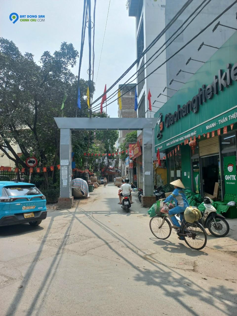 Bán Nhà Mễ Trì 80m2 Đường Rộng Oto Tránh, Hướng Tây Giá 16.8 Tỷ
