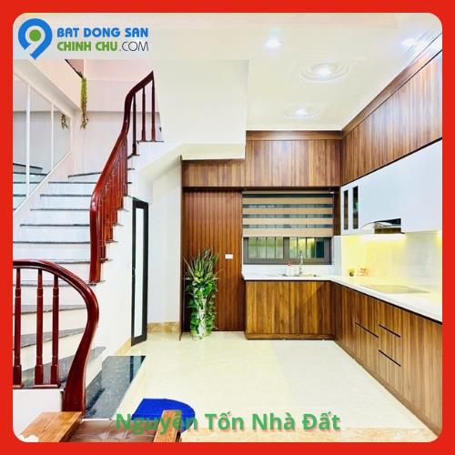 Bán Nhà Phố PHƯƠNG MAI, Lô Góc - DT 38m2 x 5T x MT4,5 x 7,83 Tỷ LH082.996.828