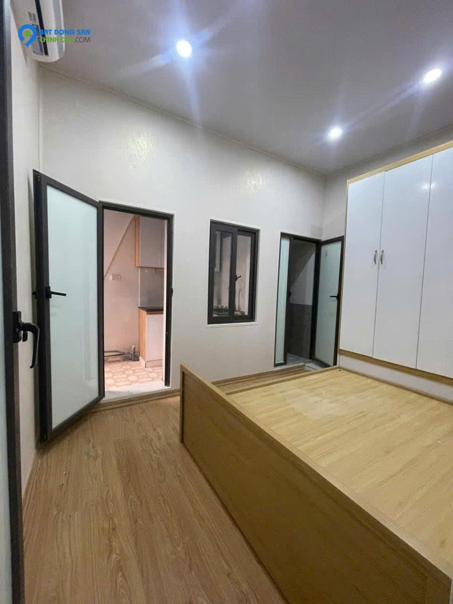 Bán Nhà Tâp Thể Ngõ 181 Nguyễn Trãi - 60m - 3 Ngủ - Giá 2,5 Tỷ