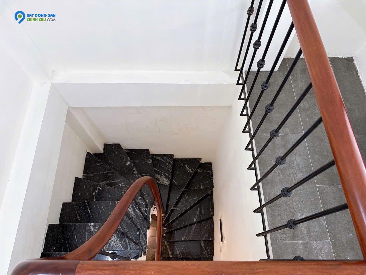 Bán Nhà Trương Định Hoàng Mai , 37m2 5T 4m mặt tiền giá 6,35 tỷ