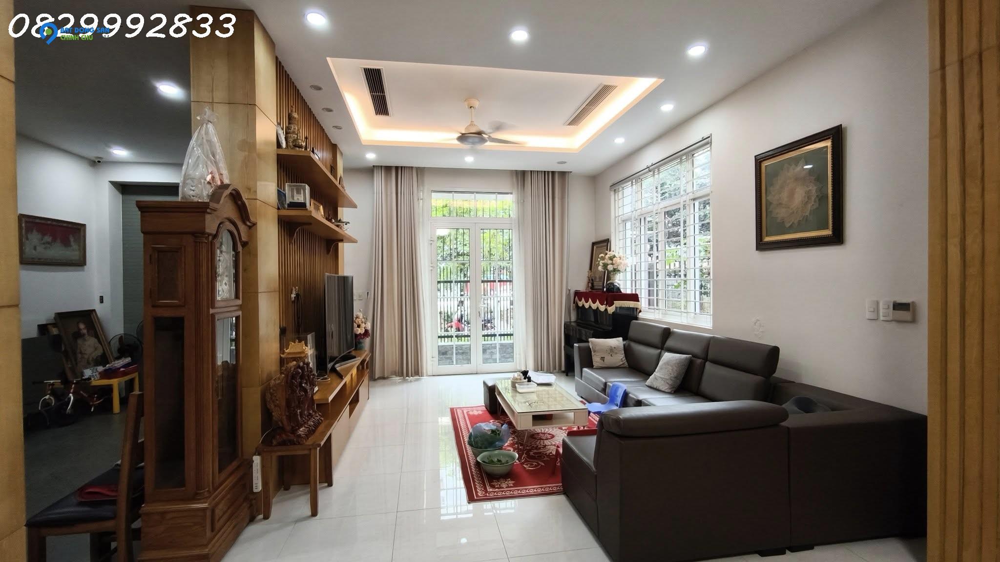 Bán biệt thự  KĐT Văn Quán 150M2 chỉ 35 tỷ