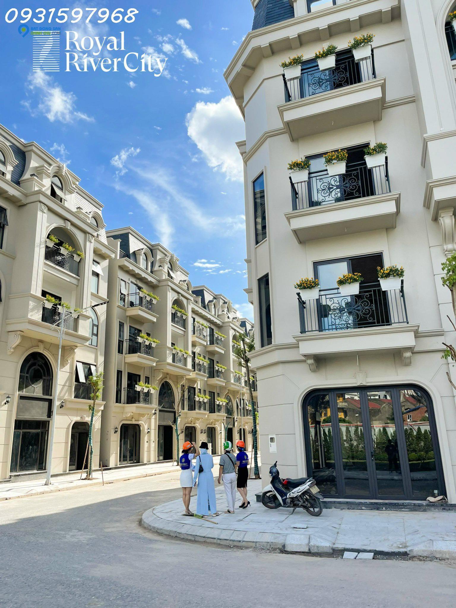 Bán căn Shophouse Liền Kề - Royal River City 80 Hạ Lý giá tốt nhất thời điểm hiện tại , rẻ hơn thị trường gần 2 tỷ