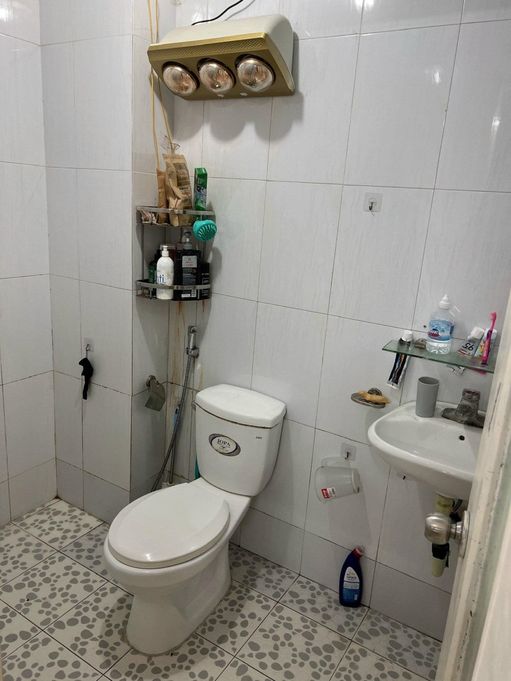 Băn căn hộ Chung cư Lô góc Kim Văn, Kim Lú, Full nội thất, 74m2, 3 ngủ, 2 WC, ở ngay, Giá nhỉnh1.8 tỷ.