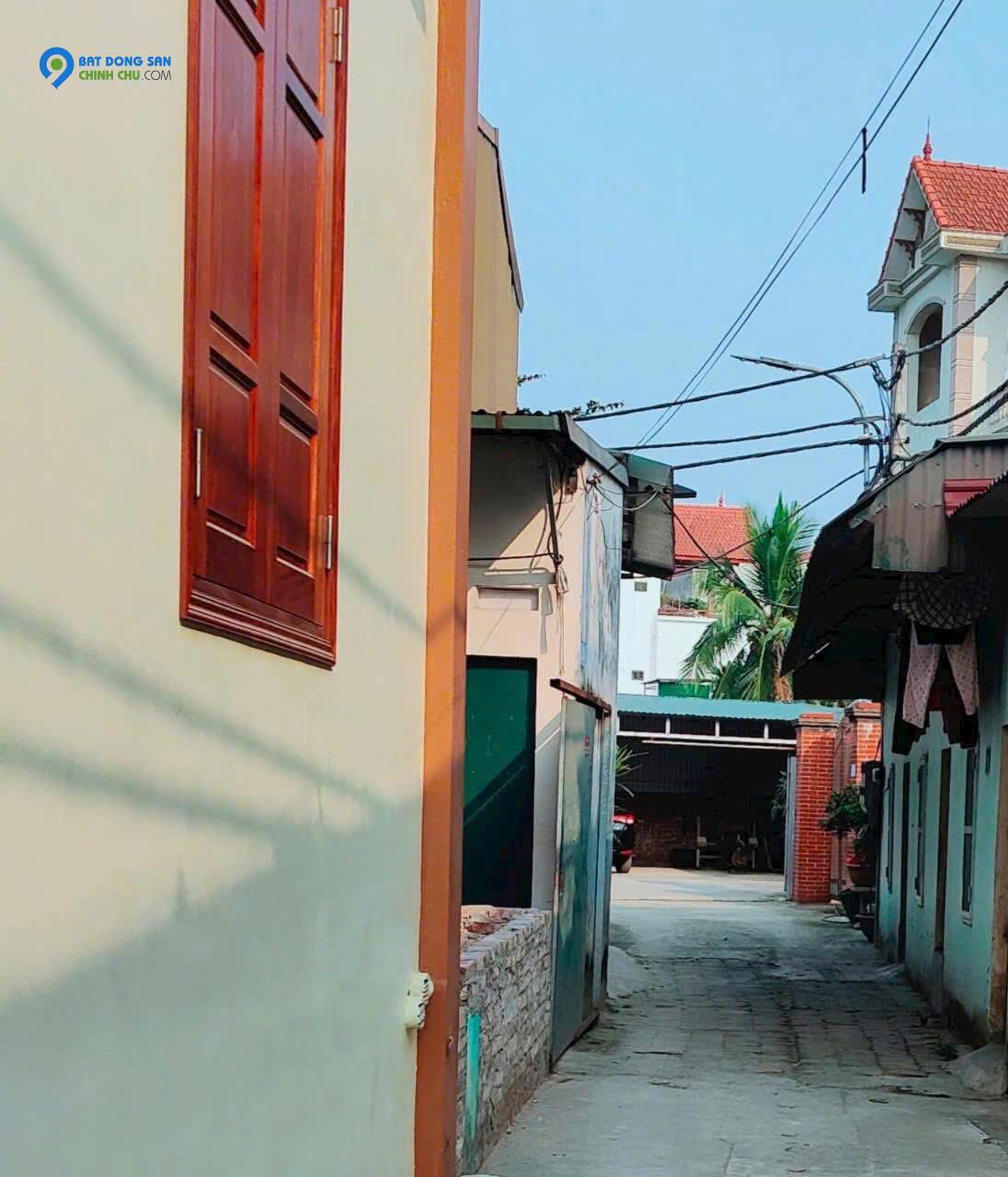 Bán đất Đức Thượng,diện tích 42m2, mặt tiền4m,đường thông ,gần ô tô tránh