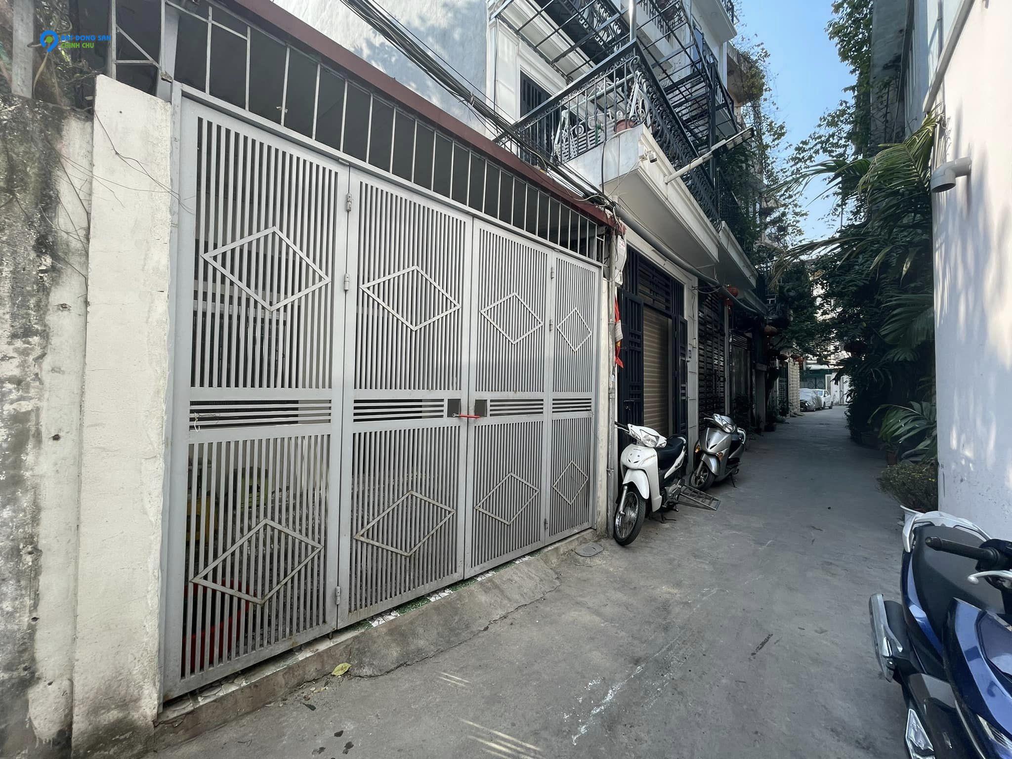 Bán đất  Nguyễn Văn Cừ, Long Biên 65m2 , Ô TÔ vào đất, KINH DOANH tốt. Chỉ 5,8 tỷ. ĐT 0913182011