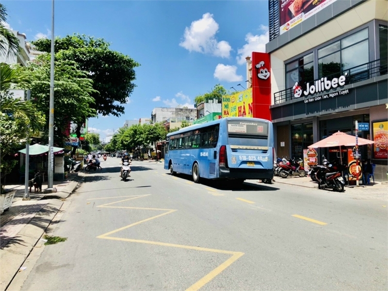 Bán đất mặt tiền 27-29 Tân Hương, Tân Phú, DT 50mx40m (2000m2)