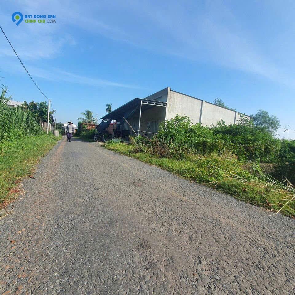 Bán gấp 200m2 đất giá 210 triệu liên hệ 0357 645 645