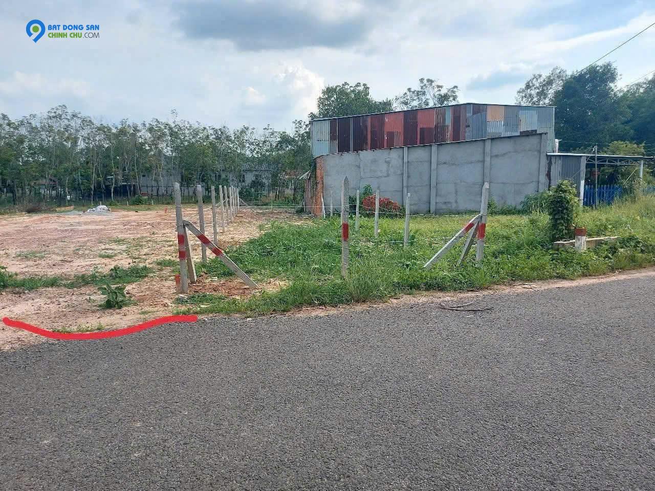 Bán gấp 200m2 đất giá 210 triệu liên hệ 0357 645 645