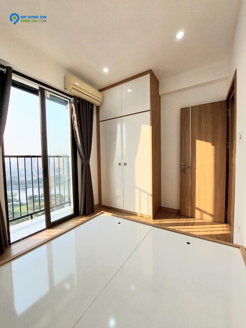 Bán gấp Chung Cư Đền Lừ, Tân Mai, 70m, Tầng 15 view Hồ, Full nội thất, nhỉnh 2 tỷ.