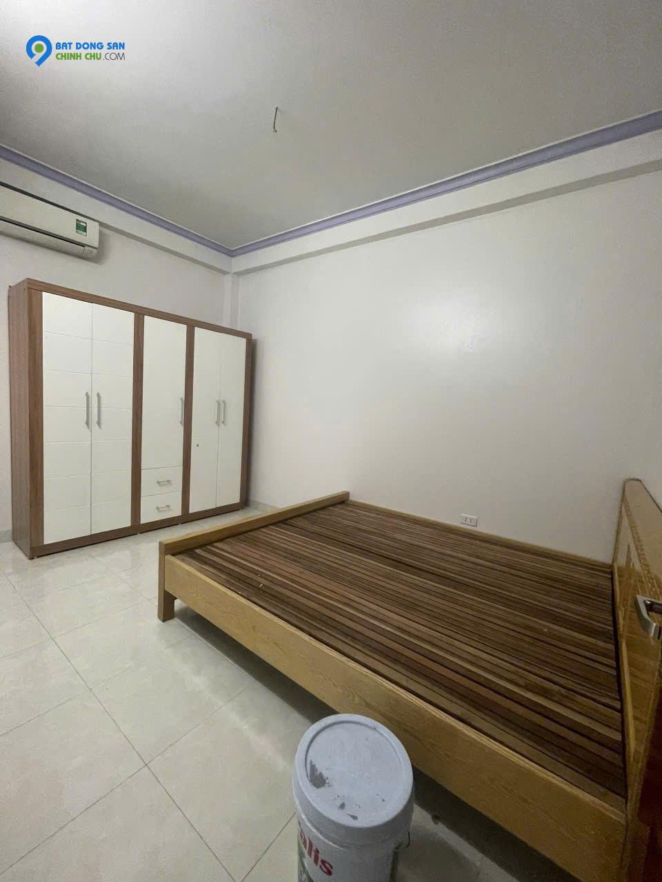 Bán gấp nhà 4 tầng gần 40m2  tại Yên Nghĩa- Hà Đông vừa ở vừa cho SV thuê, thu nhập ổn định