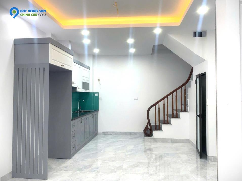 Bán gấp nhà riêng tại Đại Tự - Kim Chung, 10m ô tô đỗ