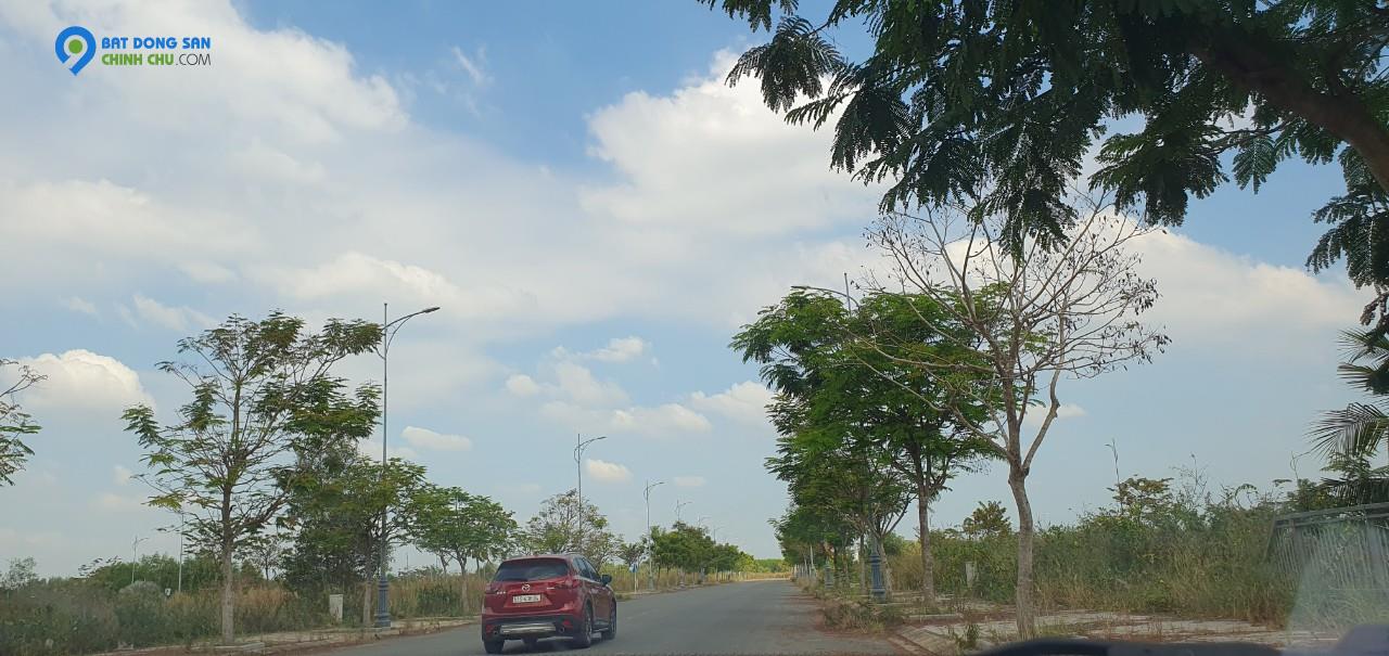 Bán nền Bien Hoa New City, hướng Đông Nam, đối diện trường học, chỉ 1.7 tỷ