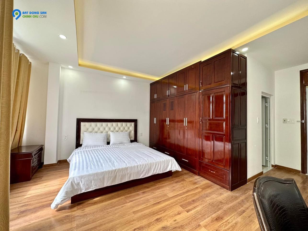 Bán nhà 3 tầng TTTP Phước Long, Nha Trang DT:96.5m², Giá 5,5 tỷ