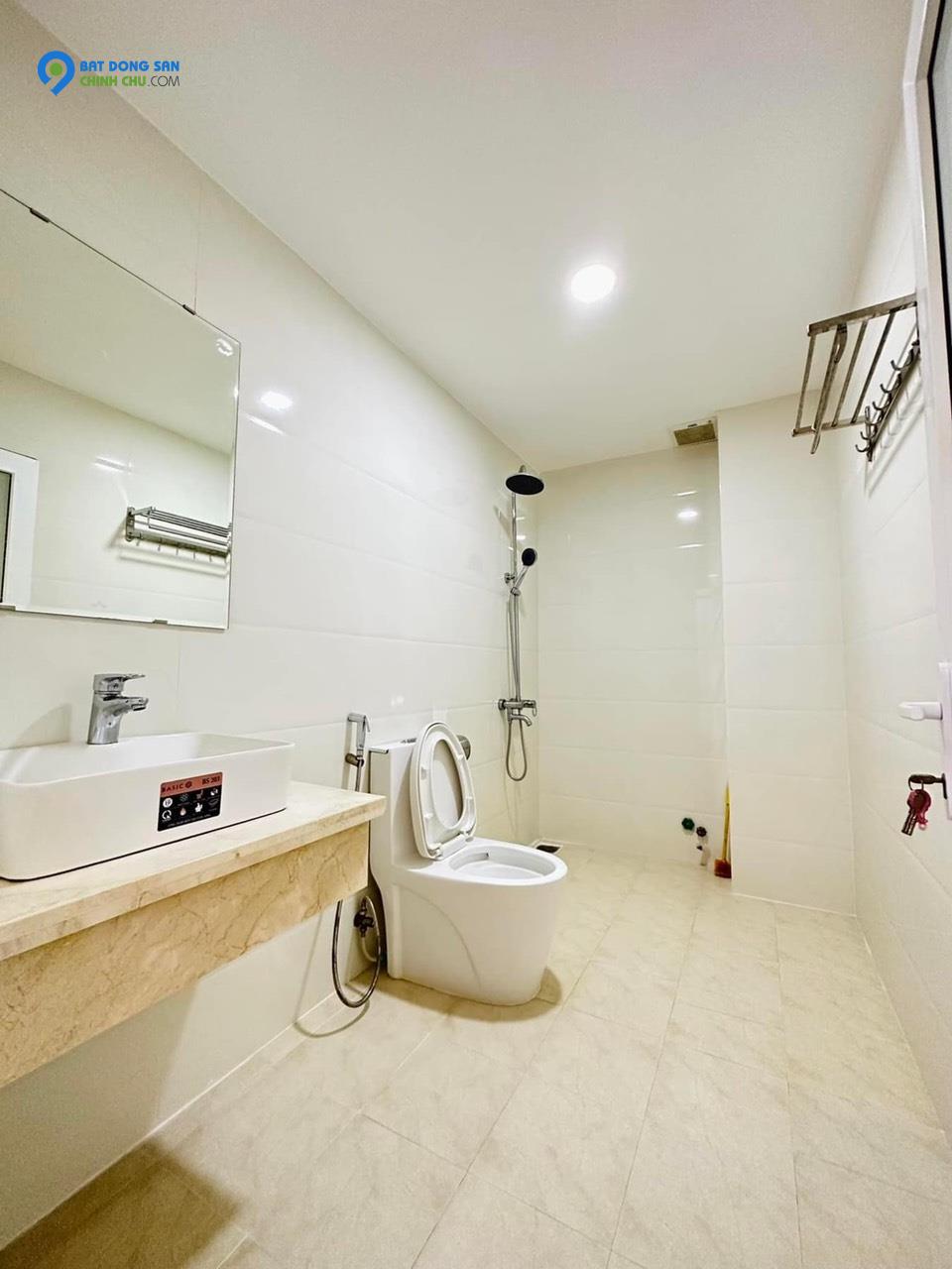 Bán nhà 3 tầng TTTP Phước Long, Nha Trang DT:96.5m², Giá 5,5 tỷ