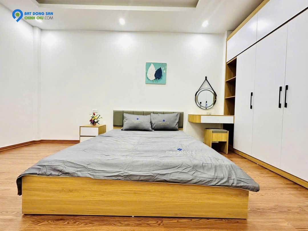 Bán nhà 5 tầng, 36m², Ngọc Thụy, Long Biên, 4.9 tỷ, sổ đỏ