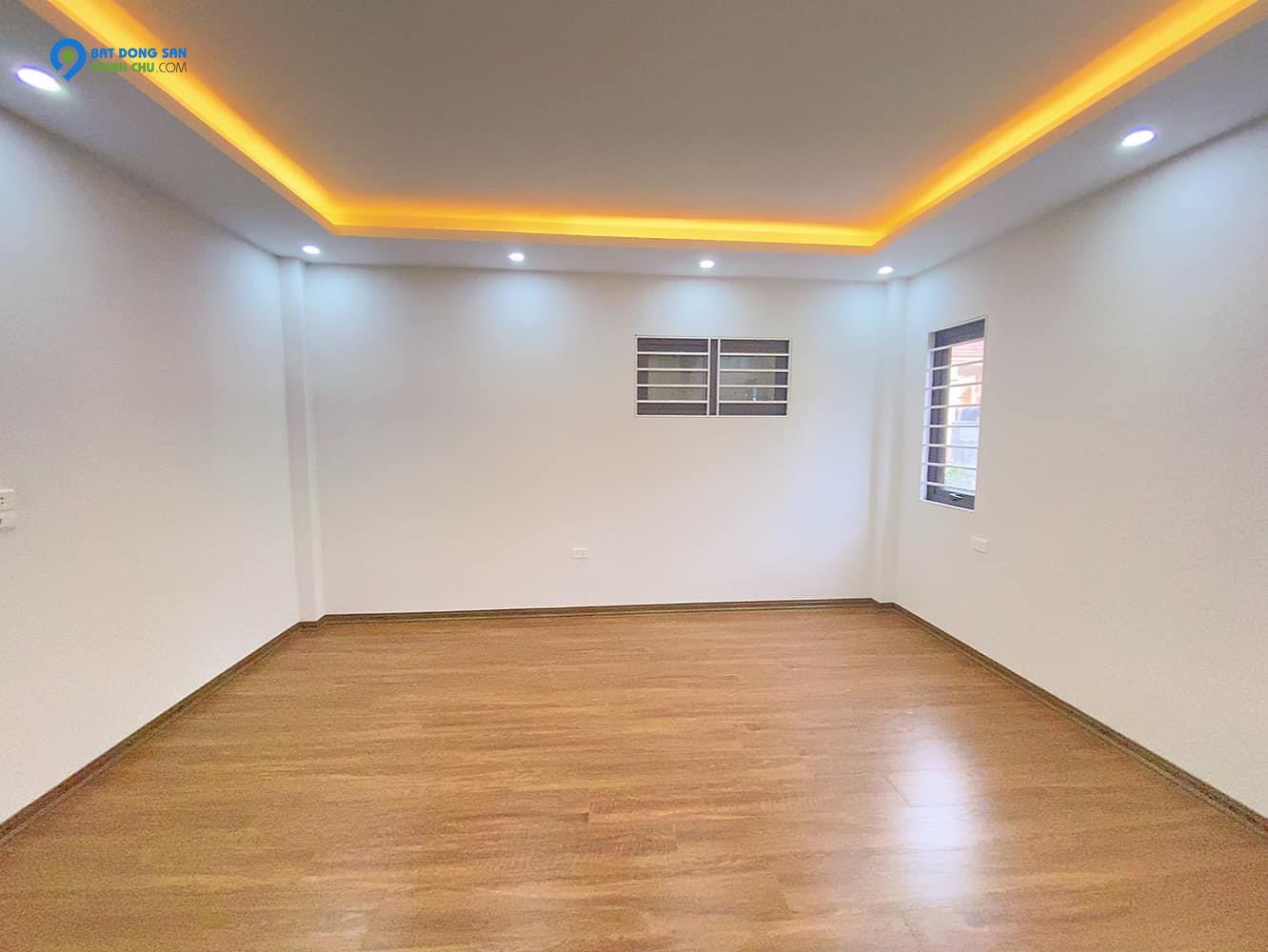 Bán nhà Bà Triệu Hà Đông, 3 bước ra phố, 42m2 giá 4 tỉ hơn bán nhanh trong ngày