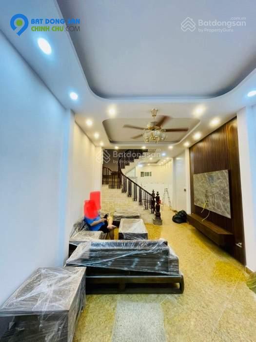 Bán nhà Cầu Giấy siêu đẹp 45m2, gần trường ĐH Giao Thông, giá 4 tỷ8 LH 0976388663