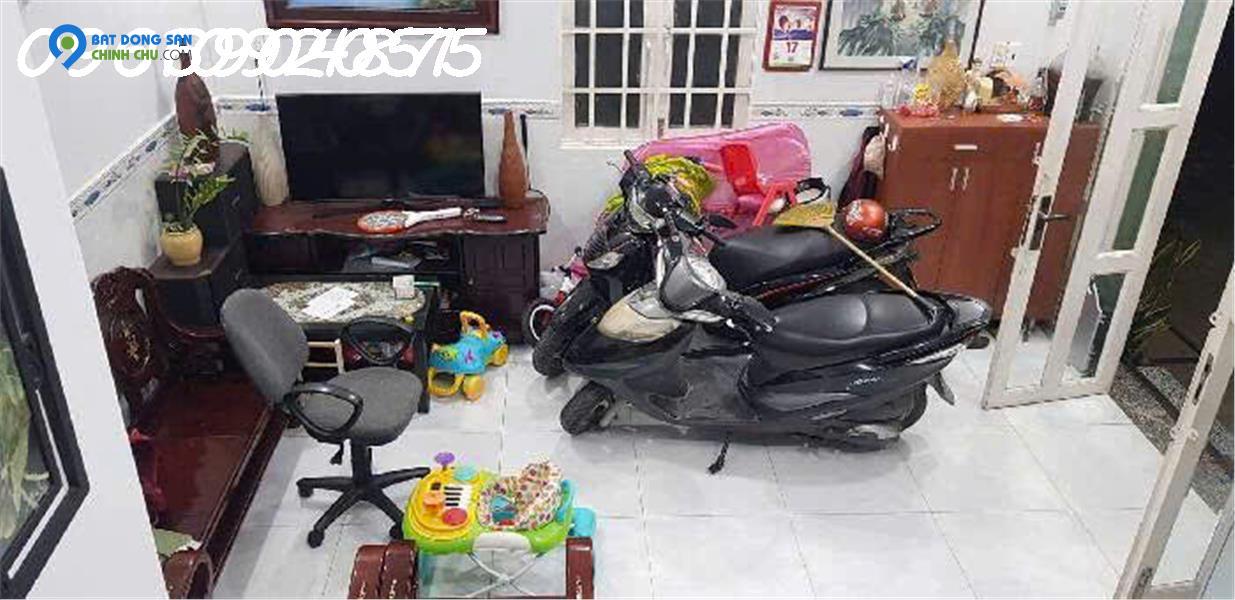 Bán nhà Đường Bến Nghé, Quận 7, 2 tầng, 28,8m2, cách 50m ra đường lớn, nhỉnh 2 tỷ