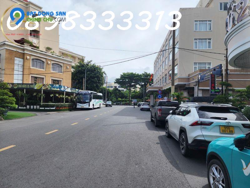Bán nhà Góc 2 Mặt tiền 41 Hoàng Việt & Út Tịch, DT 6.2x16m, 6 tầng thang máy, khu VIP sân bay quốc tế Tân Sơn Nhất, P.4, Q.Tân Bình