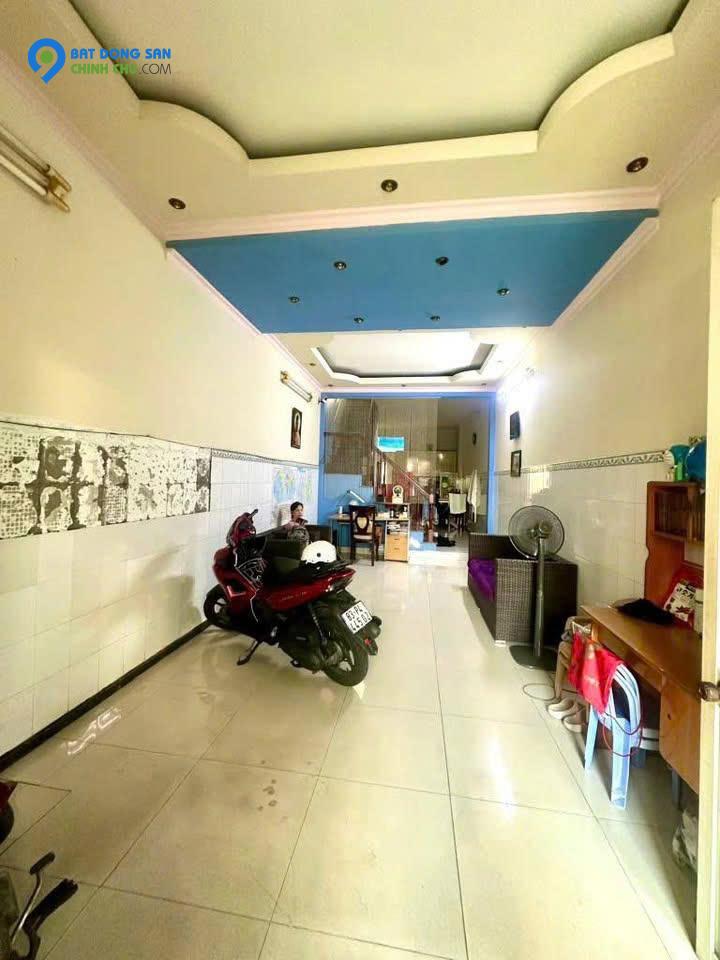 Bán nhà Hòa Hảo Quận 10 giá tốt, 4 tầng 40m2 với giá 6.3