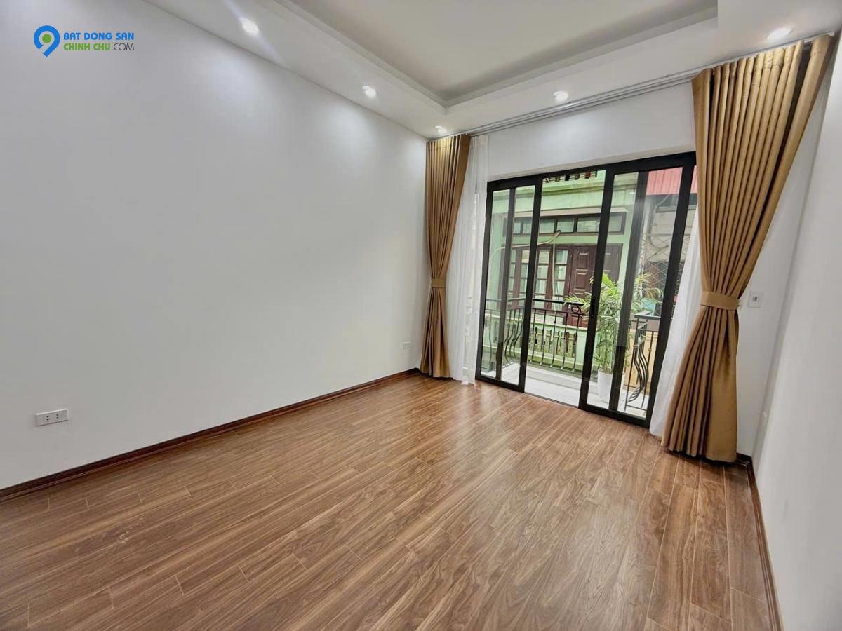 Bán nhà Khương Trung 37m2.MTx4m ngõ thông, ô tô qua nhà nhà mới ở ngay,