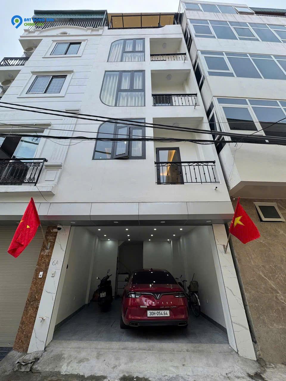 Bán nhà Lê Lợi,HĐ HN,kinh doanh , ô tô, thang máy,wiu đẹp , dt39m2,giá 9 ty
