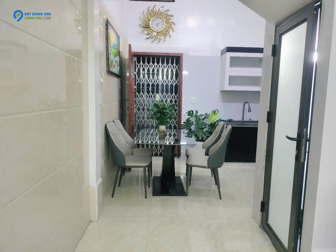 Bán nhà Mặt Phố Cấm, Ngô Quyền, Hải Phòng - Kinh doanh buôn bán tốt