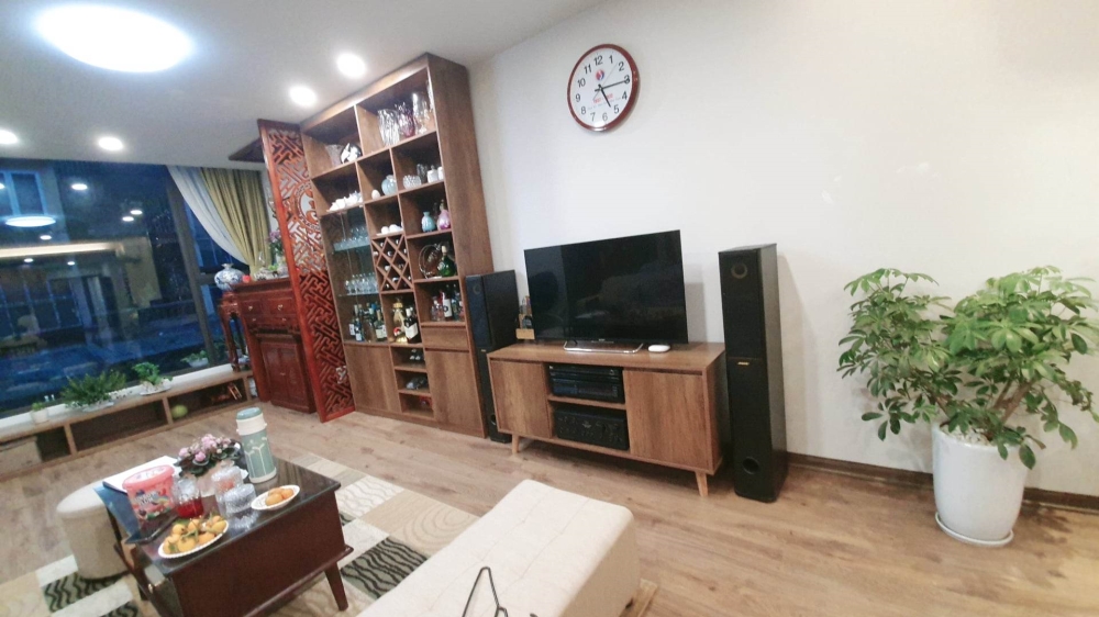 Bán nhà TT Tây Kết, Hai Bà Trưng 84m2, 3PN, ô tô đỗ chân cầu thang, 3.55tỷ, LH 0366051369.