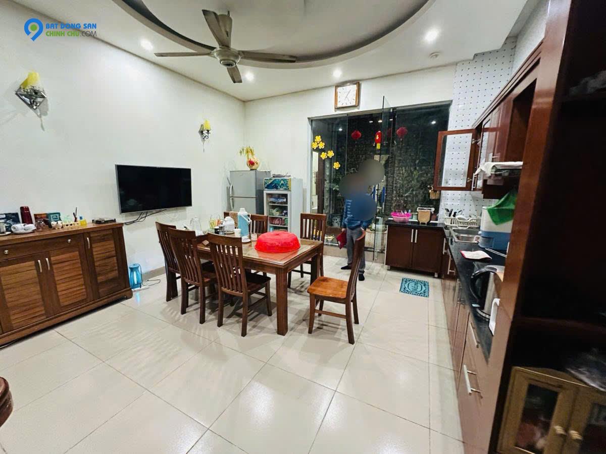 Bán nhà Thái Hà ngõ thông bàn cờ - Ô tô tránh vỉa hè - Khu dân trí ở & làm văn phòng