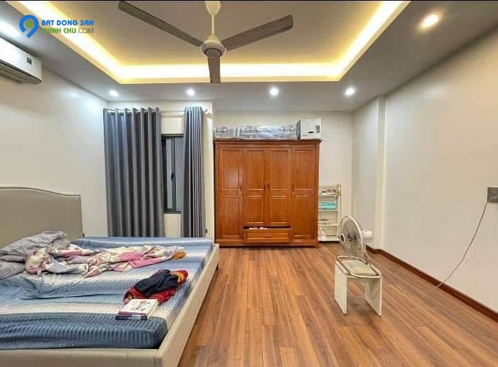 Bán nhà Thụy Khuê-Tây Hồ-45m2x5-Nhỉnh 5 tỷ-Lô Góc-Ngõ Thông-Tiện ích Đỉnh-Dân trí cao-An Ninh tốt.