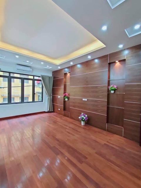 Bán nhà Trần Cung – Từ Liêm,DT 50m2– Giá nhỉnh 5 tỷ - OTO vào nhà – Full tiện ích