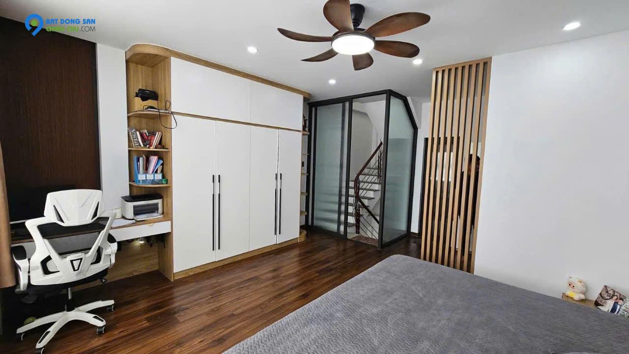 Bán nhà Văn Phú, Hà Đông - Lô góc, thang máy, ô tô, 6 Tầng, 40m, 4.8x8.2m, chỉ nhỉnh 10 tỷ