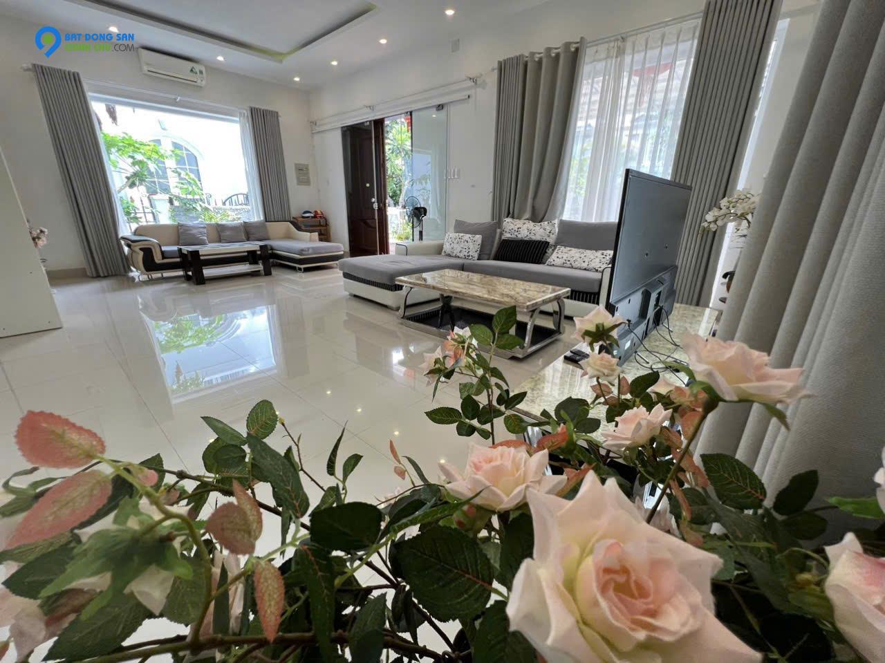 Bán nhà full nội thất như hình 5ty6  thuộc KĐT Vĩnh Điềm Trung, Nha Trang